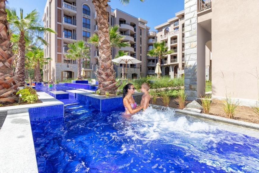 ساني بيتش Destination Bulgaria 2000 Cascadas Private Summer Family Apartments المظهر الخارجي الصورة