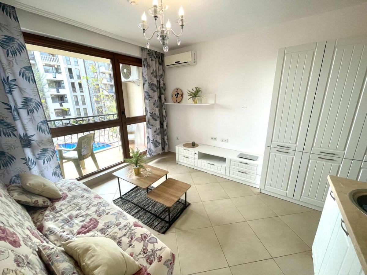 ساني بيتش Destination Bulgaria 2000 Cascadas Private Summer Family Apartments المظهر الخارجي الصورة