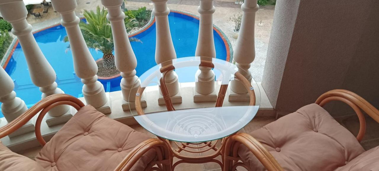 ساني بيتش Destination Bulgaria 2000 Cascadas Private Summer Family Apartments الغرفة الصورة